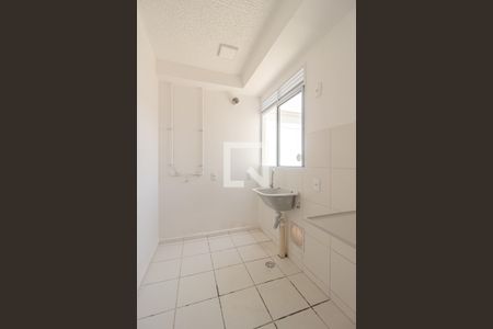 Apartamento para alugar com 42m², 2 quartos e 1 vaga Apartamento para alugar com 42m², 2 quartos e 1 vagaÁrea de Serviço