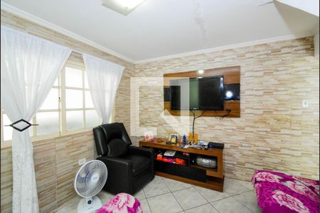 Sala  de casa à venda com 3 quartos, 125m² em Jardim Jovaia, Guarulhos