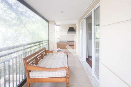 Varanda de apartamento para alugar com 4 quartos, 208m² em Santo Amaro, São Paulo