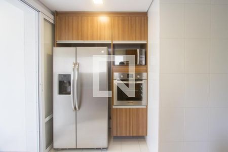 Cozinha de apartamento para alugar com 4 quartos, 208m² em Santo Amaro, São Paulo