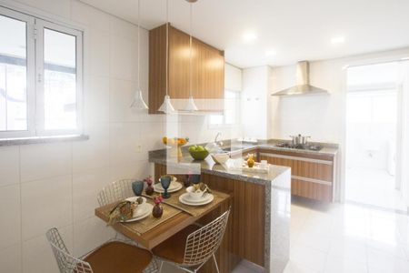 Cozinha de apartamento para alugar com 4 quartos, 208m² em Santo Amaro, São Paulo