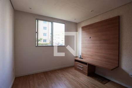 Sala de apartamento para alugar com 2 quartos, 40m² em Jardim Petrópolis, Cotia