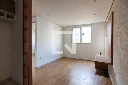 Sala de apartamento para alugar com 2 quartos, 40m² em Jardim Petrópolis, Cotia