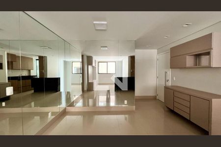 Sala de apartamento à venda com 2 quartos, 71m² em Funcionários, Belo Horizonte
