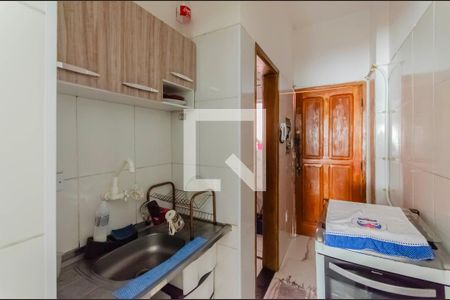 Cozinha de apartamento à venda com 1 quarto, 35m² em Sé, São Paulo