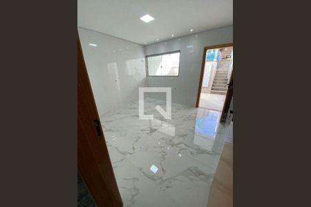 Casa à venda com 3 quartos, 240m² em Vila Beatriz, São Paulo