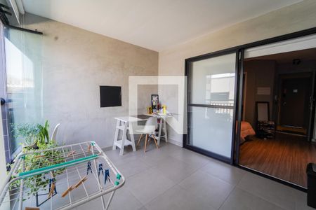 Cozinha de kitnet/studio à venda com 1 quarto, 29m² em Bom Retiro, São Paulo