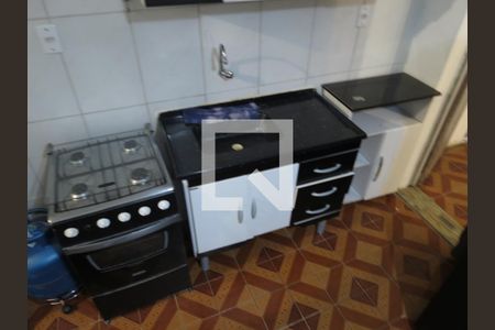 Cozinha de casa para alugar com 1 quarto, 25m² em Vila Zat, São Paulo