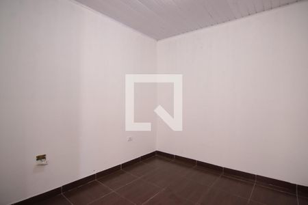 Quarto de casa para alugar com 1 quarto, 28m² em Jardim Danfer, São Paulo