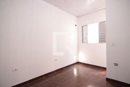 Quarto de casa para alugar com 1 quarto, 28m² em Jardim Danfer, São Paulo