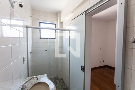 Banheiro da Suíte de apartamento para alugar com 3 quartos, 160m² em Palmares, Belo Horizonte