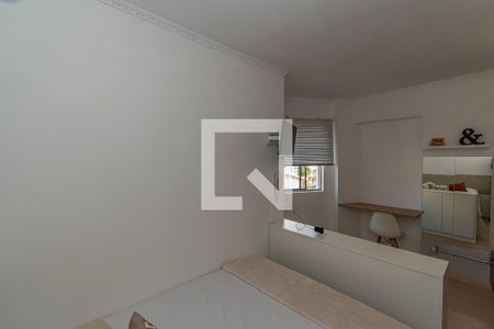 Sala/Quarto  de apartamento à venda com 1 quarto, 34m² em Cambuí, Campinas