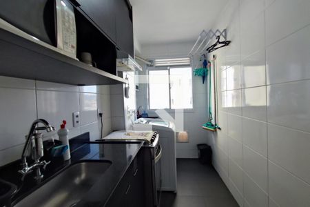 Cozinha de apartamento à venda com 2 quartos, 46m² em Fundação da Casa Popular, Campinas