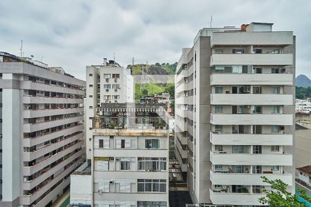 Sala Vista de apartamento à venda com 3 quartos, 80m² em Tijuca, Rio de Janeiro