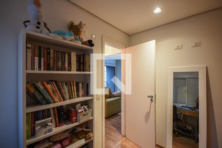 Quarto de apartamento à venda com 3 quartos, 124m² em Real Parque, São Paulo