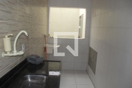 Cozinha de apartamento à venda com 2 quartos, 48m² em Inhauma, Rio de Janeiro