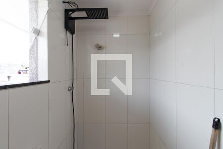 Banheiro de apartamento à venda com 2 quartos, 53m² em Vila Isolina Mazzei, São Paulo