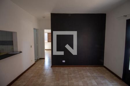 Sala de apartamento para alugar com 2 quartos, 65m² em Vila Ursulina, Itaquaquecetuba