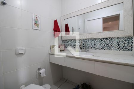 Lavabo de casa de condomínio à venda com 3 quartos, 200m² em Anil, Rio de Janeiro