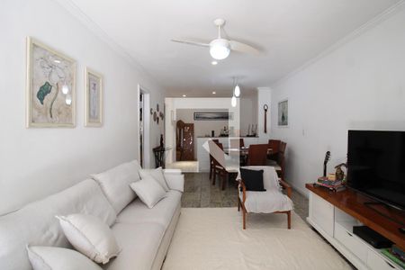 Sala de casa de condomínio à venda com 3 quartos, 200m² em Anil, Rio de Janeiro