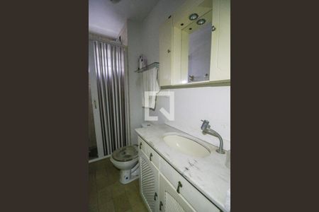 Banheiro de apartamento à venda com 1 quarto, 30m² em Santa Tereza, Porto Alegre