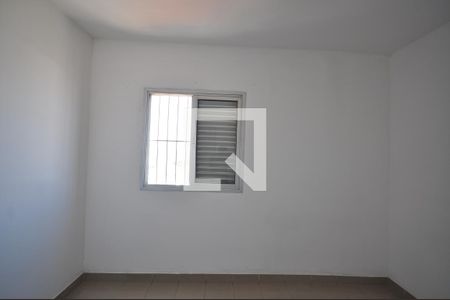 Quarto 1 de apartamento para alugar com 2 quartos, 52m² em Parque Edu Chaves, São Paulo
