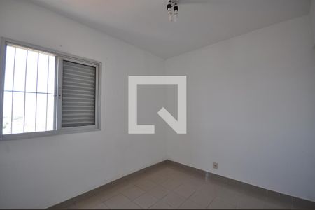 Quarto 1 de apartamento para alugar com 2 quartos, 52m² em Parque Edu Chaves, São Paulo