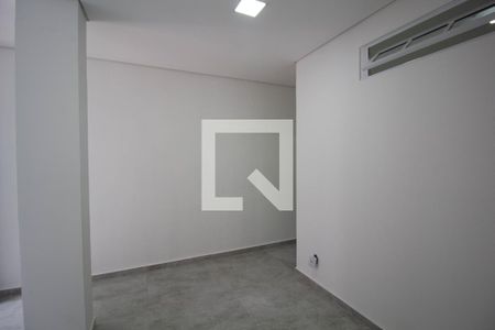 Sala/Cozinha de apartamento para alugar com 1 quarto, 27m² em Jardim Lajeado, São Paulo