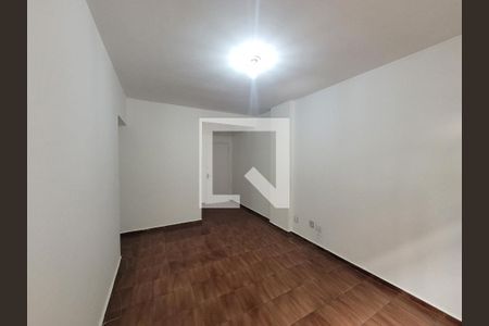 Sala de apartamento à venda com 3 quartos, 81m² em Vila Paraiso, Campinas