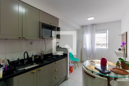 Sala/Cozinha de apartamento para alugar com 1 quarto, 28m² em Vila Ema, São Paulo