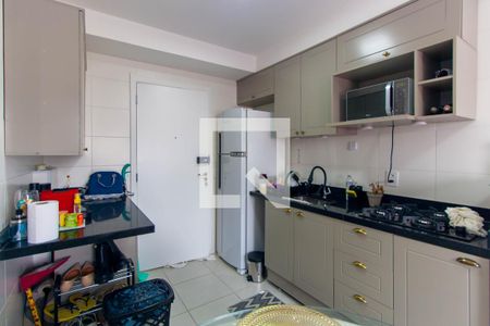 Cozinha de apartamento para alugar com 1 quarto, 28m² em Vila Ema, São Paulo