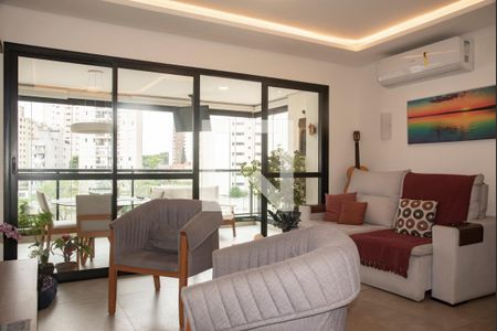 Sala de apartamento para alugar com 3 quartos, 108m² em Chácara Inglesa, São Paulo