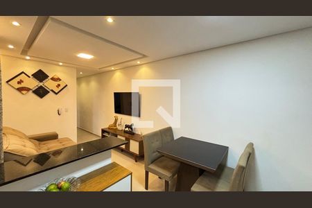 Apartamento à venda com 82m², 2 quartos e 1 vaga Apartamento à venda com 82m², 2 quartos e 1 vagaSala - Sala de Jantar