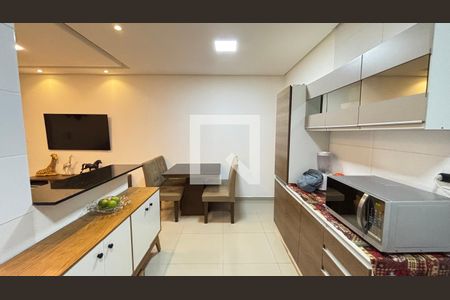 Apartamento à venda com 82m², 2 quartos e 1 vaga Apartamento à venda com 82m², 2 quartos e 1 vagaCozinha