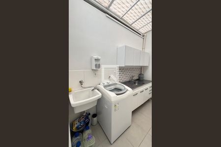 Apartamento à venda com 82m², 2 quartos e 1 vaga Apartamento à venda com 82m², 2 quartos e 1 vagaÁrea de Serviço