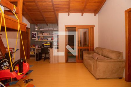 Sala 2 de casa à venda com 2 quartos, 160m² em Rubem Berta, Porto Alegre