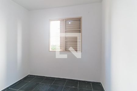 Quarto 1 de apartamento para alugar com 2 quartos, 42m² em Parque Santana, Mogi das Cruzes