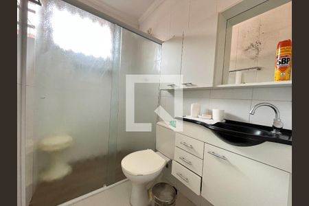 Banheiro de casa para alugar com 1 quarto, 40m² em Vila do Encontro, São Paulo