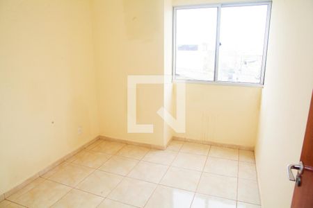 Quarto 1 de apartamento para alugar com 3 quartos, 60m² em Samambaia Norte (samambaia), Brasília