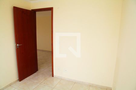 Quarto 1 de apartamento para alugar com 3 quartos, 60m² em Samambaia Norte (samambaia), Brasília