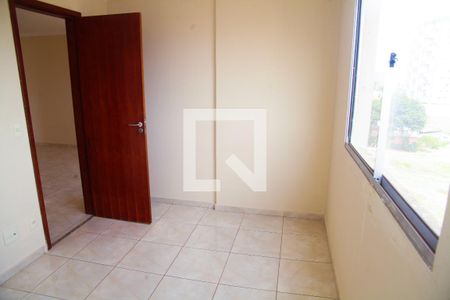 Quarto 1 de apartamento para alugar com 3 quartos, 60m² em Samambaia Norte (samambaia), Brasília