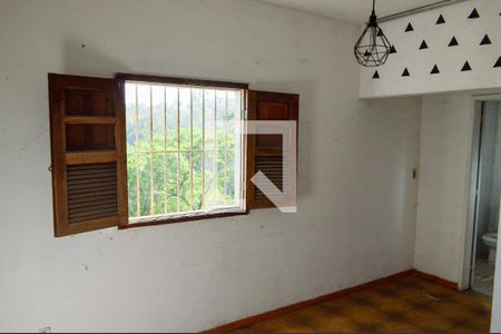 Casa à venda com 450m², 6 quartos e 2 vagas Casa à venda com 450m², 6 quartos e 2 vagasSala - Casa 2