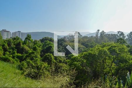 Casa à venda com 450m², 6 quartos e 2 vagas Casa à venda com 450m², 6 quartos e 2 vagasVista da Suíte -Casa 2