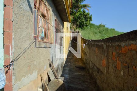 Casa à venda com 450m², 6 quartos e 2 vagas Casa à venda com 450m², 6 quartos e 2 vagasCasa 3