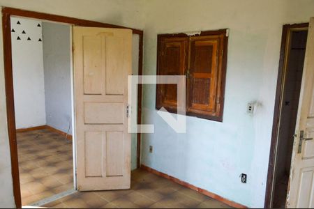 Casa à venda com 450m², 6 quartos e 2 vagas Casa à venda com 450m², 6 quartos e 2 vagasSuíte