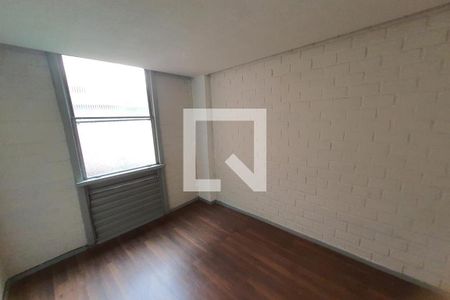 Sala de apartamento para alugar com 2 quartos, 65m² em Fátima, Niterói