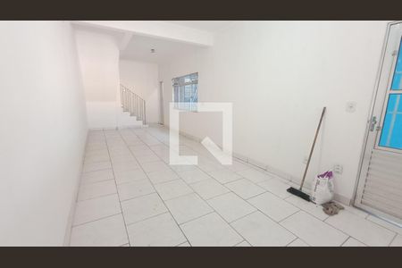 Sala de casa para alugar com 2 quartos, 60m² em Novo Osasco, Osasco