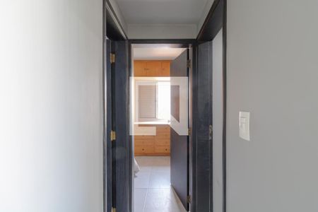 Corredor de apartamento à venda com 2 quartos, 120m² em Brooklin, São Paulo