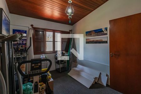 Casa de condomínio à venda com 325m², 3 quartos e 4 vagas Casa de condomínio à venda com 325m², 3 quartos e 4 vagasQuarto 2