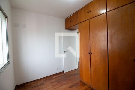 Quarto 2 de apartamento para alugar com 2 quartos, 75m² em Parque Colonial, São Paulo